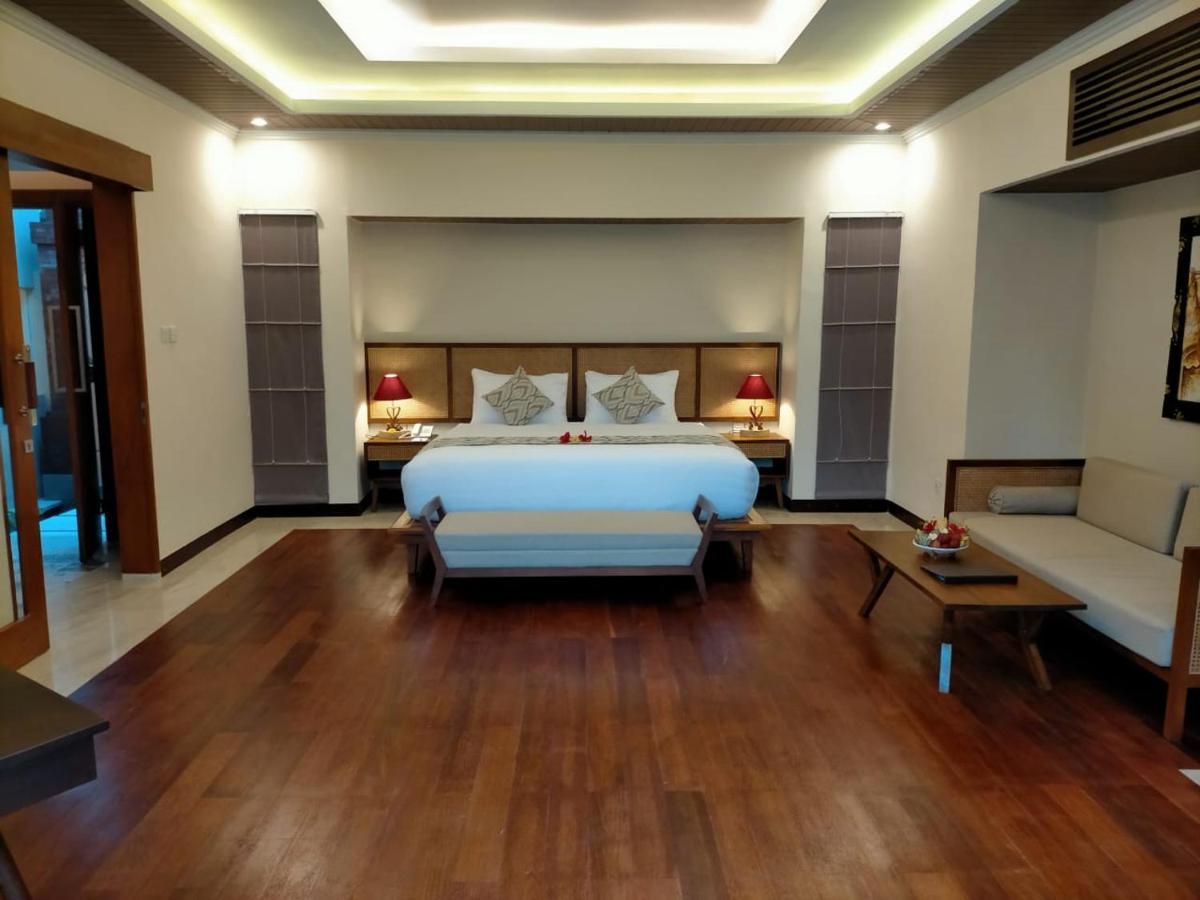 The Grand Villandra Resort Lovina Exterior photo